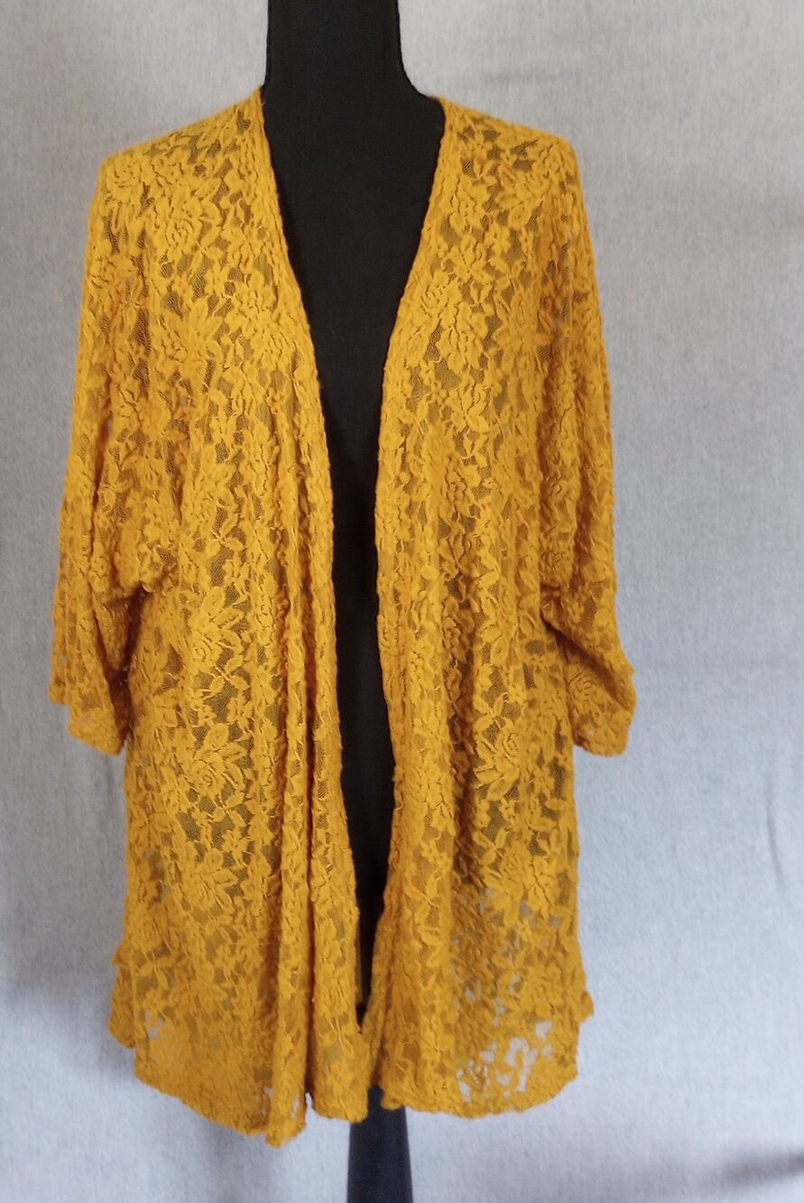LuLaRoe Mustard Lace Cardigan Size M Open Front Excellent Condition